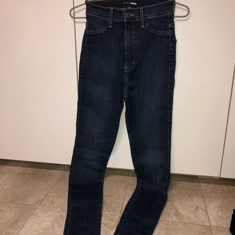 Fashion nova jeans